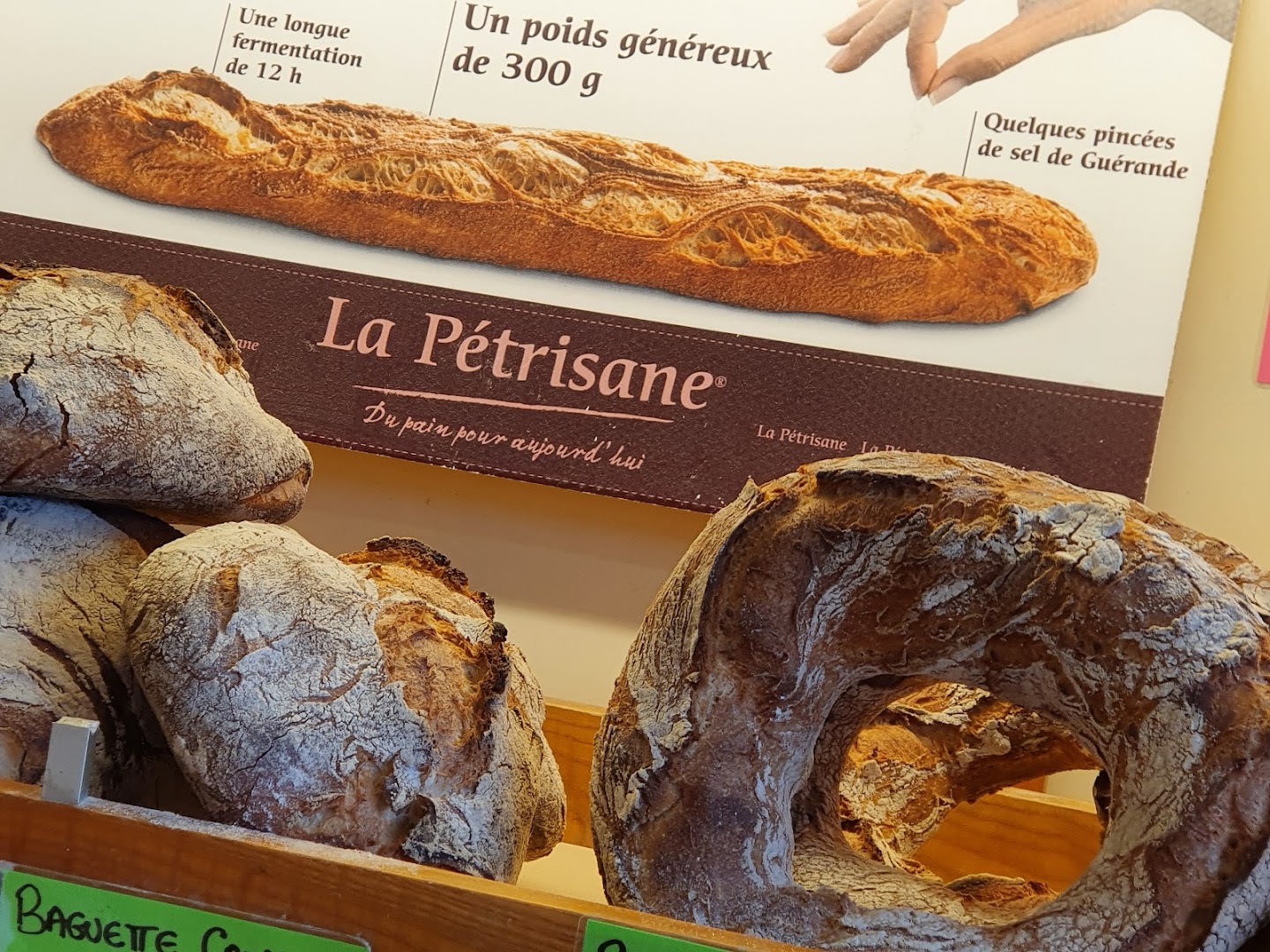 Boulangerie Pâtisserie Vezolle Le Lardin Saint-Lazare · Photos 3